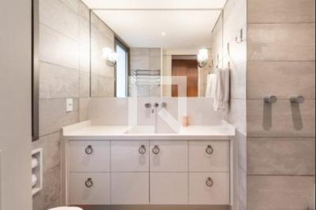 Casa de condomínio à venda com 459m², 3 quartos e 4 vagas