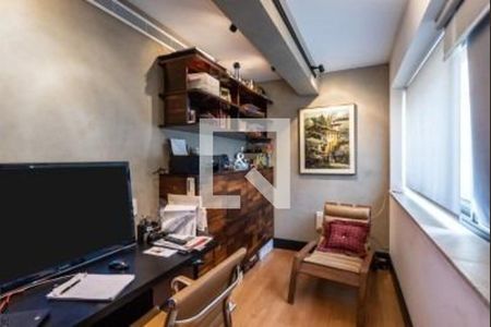 Casa de condomínio à venda com 459m², 3 quartos e 4 vagas