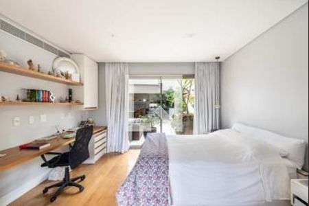 Casa de Condomínio à venda com 3 quartos, 459m² em Alto de Pinheiros, São Paulo