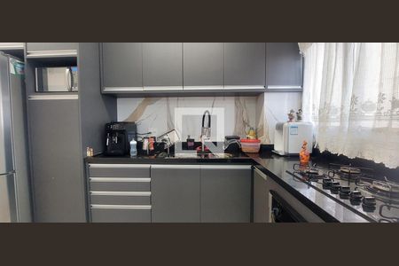 Apartamento à venda com 115m², 3 quartos e 2 vagasCozinha