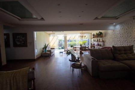 Apartamento à venda com 420m², 4 quartos e 4 vagasSala