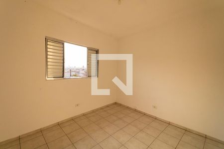 Quarto 1 de casa para alugar com 2 quartos, 50m² em Vila Olinda, São Paulo