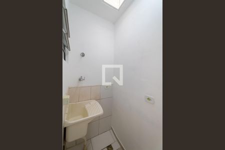 Casa para alugar com 50m², 2 quartos e 1 vagaÁrea de Serviço