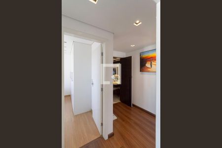 Corredor de apartamento à venda com 3 quartos, 220m² em Castelo, Belo Horizonte