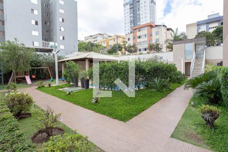 Apartamento à venda com 220m², 3 quartos e 3 vagasEntrada