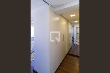 Apartamento à venda com 220m², 3 quartos e 3 vagasCloset da suíte 