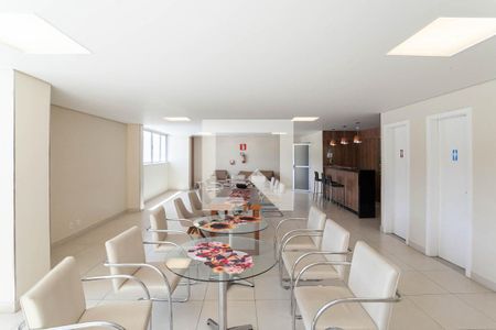 Apartamento à venda com 220m², 3 quartos e 3 vagasÁrea comum - Salão de festas