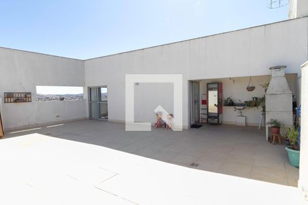 Apartamento à venda com 220m², 3 quartos e 3 vagasCobertura