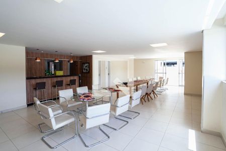 Apartamento à venda com 220m², 3 quartos e 3 vagasÁrea comum - Salão de festas