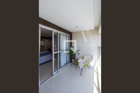 Apartamento à venda com 220m², 3 quartos e 3 vagasVaranda da sala 1