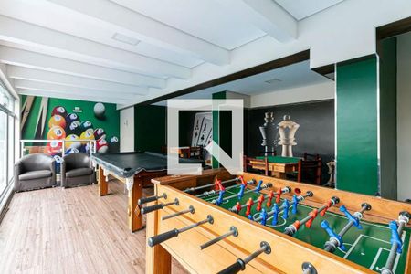 Apartamento à venda com 64m², 2 quartos e 1 vagaÁrea de Serviço