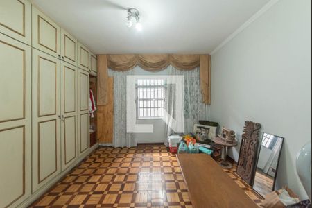 Casa à venda com 390m², 3 quartos e 3 vagas Casa à venda com 390m², 3 quartos e 3 vagasQuarto 2