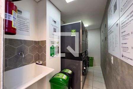 Apartamento para alugar com 40m², 2 quartos e sem vaga Apartamento para alugar com 40m², 2 quartos e sem vagaLavanderia