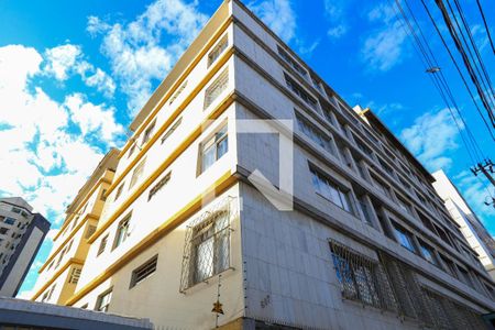 Studio para alugar com 25m², 1 quarto e sem vaga Studio para alugar com 25m², 1 quarto e sem vagaFachada
