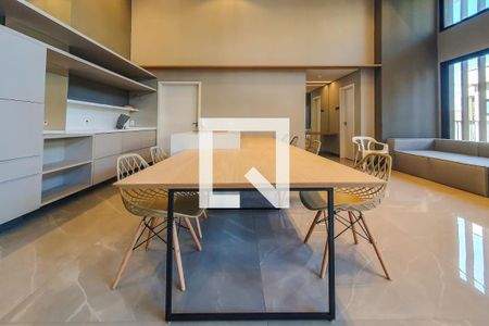 Apartamento à venda com 54m², 2 quartos e 1 vaga Apartamento à venda com 54m², 2 quartos e 1 vagaÁrea comum - Salão de festas