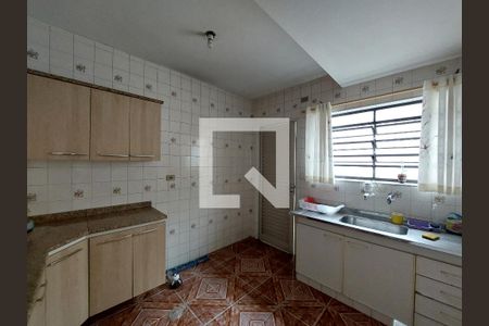 Casa à venda com 140m², 3 quartos e 2 vagasCozinha