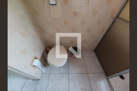 Casa à venda com 140m², 3 quartos e 2 vagasBanheiro 1