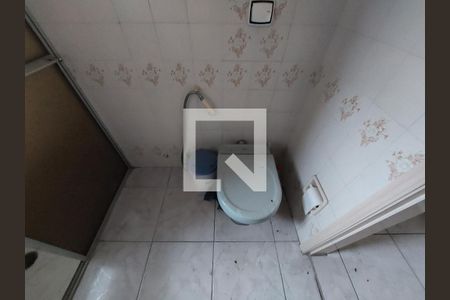 Casa à venda com 140m², 3 quartos e 2 vagasBanheiro 2