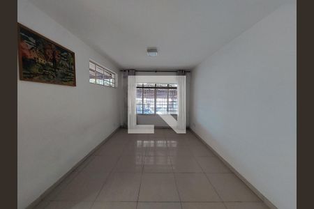 Sala de casa à venda com 3 quartos, 140m² em Vila Arriete, São Paulo