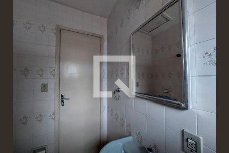 Casa à venda com 140m², 3 quartos e 2 vagasBanheiro 2