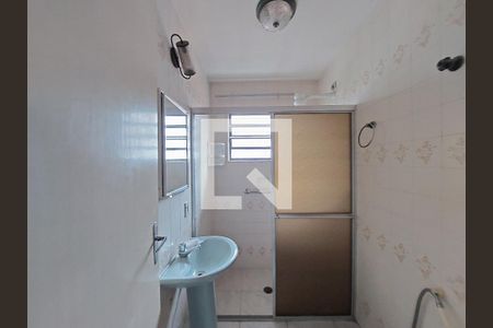 Casa à venda com 140m², 3 quartos e 2 vagasBanheiro 2