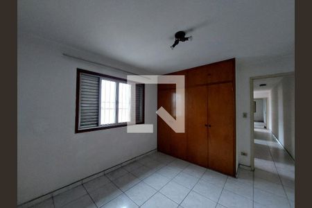 Casa à venda com 140m², 3 quartos e 2 vagasQuarto 3
