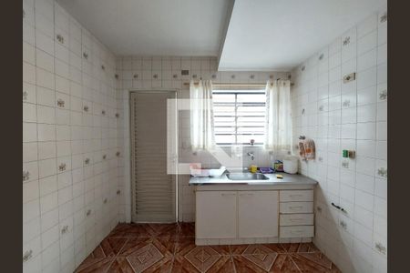 Casa à venda com 140m², 3 quartos e 2 vagasCozinha