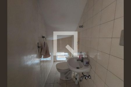 Casa à venda com 140m², 3 quartos e 2 vagasLavabo