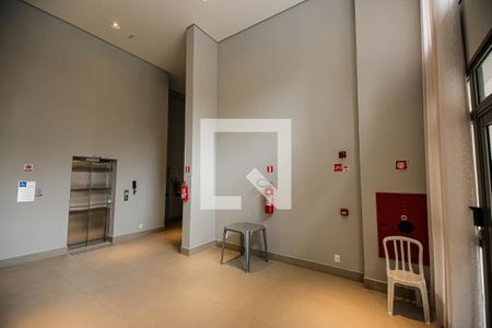 Apartamento para alugar com 27m², 1 quarto e sem vaga Apartamento para alugar com 27m², 1 quarto e sem vagaHall de entrada