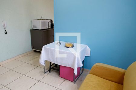 sala de apartamento para alugar com 2 quartos, 46m² em Veloso, Osasco