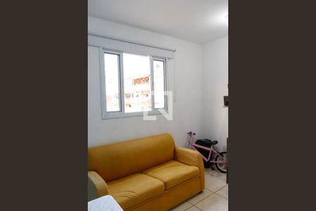 sala de apartamento para alugar com 2 quartos, 46m² em Veloso, Osasco