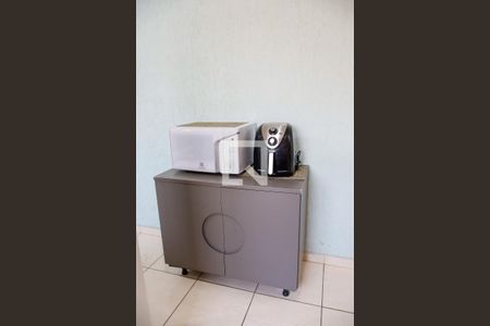 Cozinha de apartamento para alugar com 2 quartos, 46m² em Veloso, Osasco