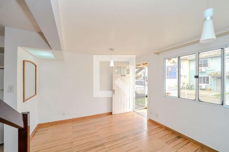 Casa de condomínio à venda com 74m², 2 quartos e 1 vaga Casa de condomínio à venda com 74m², 2 quartos e 1 vagaSala