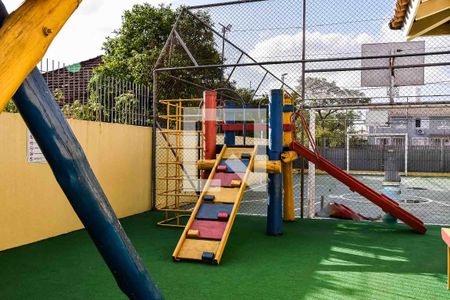 Casa de condomínio à venda com 74m², 2 quartos e 1 vaga Casa de condomínio à venda com 74m², 2 quartos e 1 vagaÁrea comum - Playground