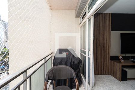 Sacada de apartamento à venda com 2 quartos, 148m² em Bela Vista, São Paulo