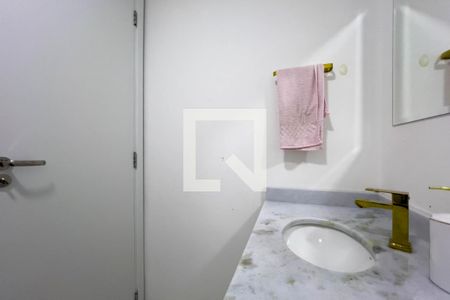 Apartamento para alugar com 55m², 2 quartos e 1 vagaBanheiro do quarto 1