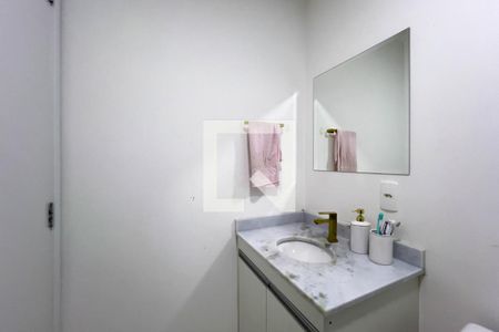 Apartamento para alugar com 55m², 2 quartos e 1 vagaBanheiro do quarto 1