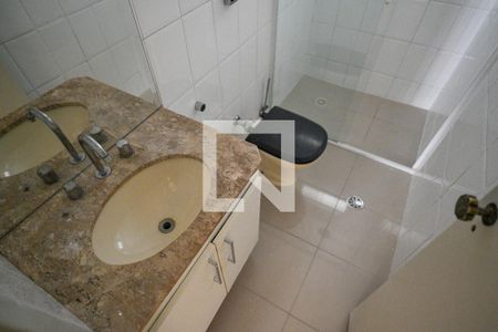 Apartamento à venda com 93m², 3 quartos e 2 vagas Apartamento à venda com 93m², 3 quartos e 2 vagasBanheiro Social