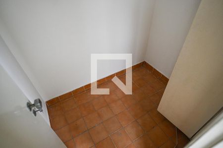 Apartamento à venda com 93m², 3 quartos e 2 vagas Apartamento à venda com 93m², 3 quartos e 2 vagasQuarto de Serviço