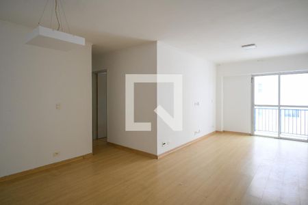 Sala de apartamento à venda com 3 quartos, 93m² em Vila Gumercindo, São Paulo