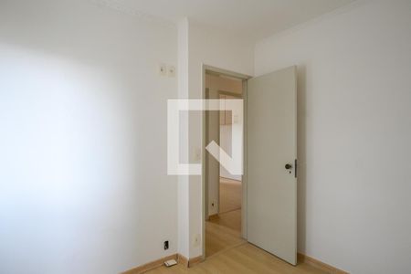 Apartamento à venda com 93m², 3 quartos e 2 vagas Apartamento à venda com 93m², 3 quartos e 2 vagasQuarto 2