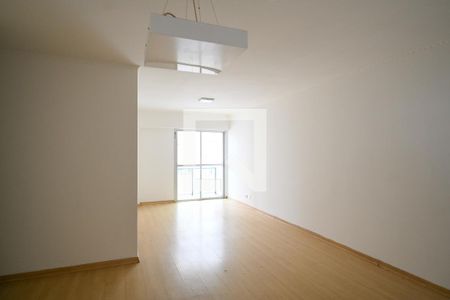 Sala de apartamento à venda com 3 quartos, 93m² em Vila Gumercindo, São Paulo