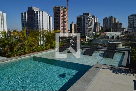 Studio à venda com 19m², 1 quarto e sem vagaPiscina