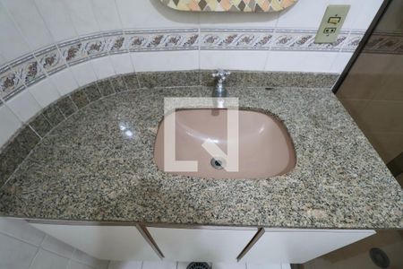 Apartamento para alugar com 100m², 3 quartos e 2 vagas Apartamento para alugar com 100m², 3 quartos e 2 vagasBanheiro Social
