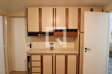 Apartamento para alugar com 100m², 3 quartos e 2 vagas Apartamento para alugar com 100m², 3 quartos e 2 vagasCozinha