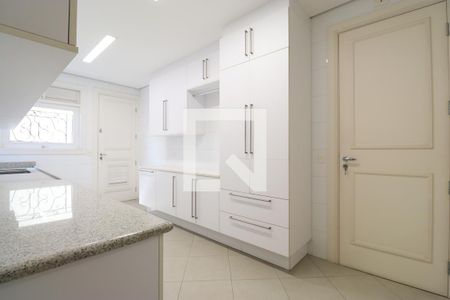 Casa à venda com 1145m², 3 quartos e 6 vagasÁrea de Serviço