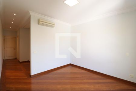 Casa à venda com 1145m², 3 quartos e 6 vagasSuíte 1