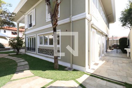 Casa à venda com 1145m², 3 quartos e 6 vagasQuintal