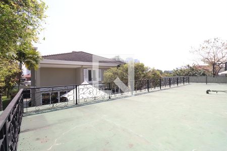 Casa à venda com 1145m², 3 quartos e 6 vagasQuintal