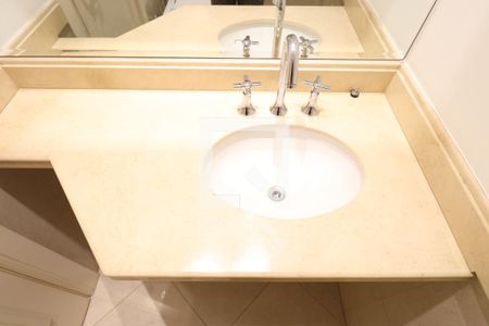 Casa à venda com 1145m², 3 quartos e 6 vagasBanheiro da Suíte 1